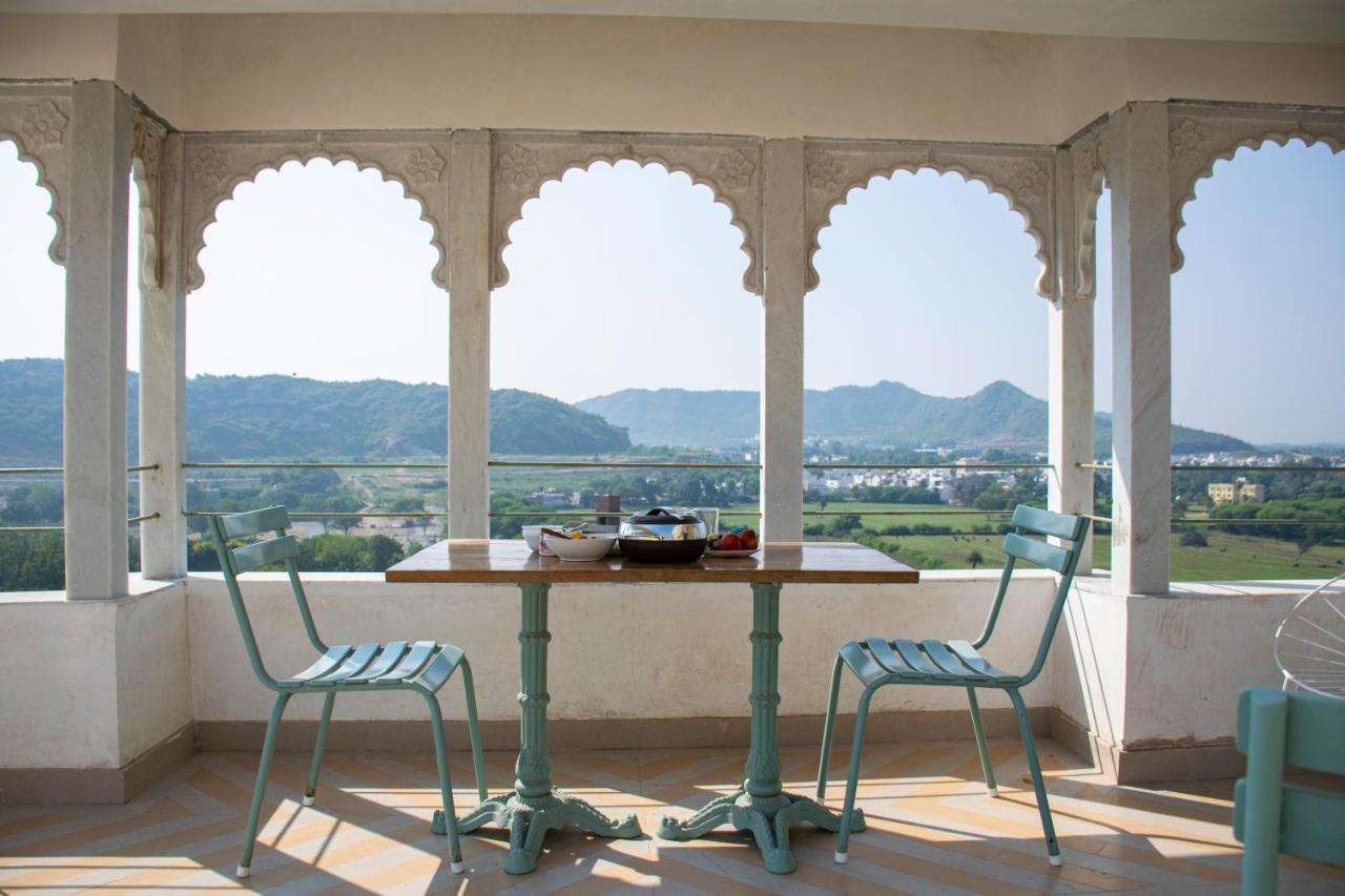 Titardi Garh- 18Th Century Castle Homestay 우다이푸르 외부 사진
